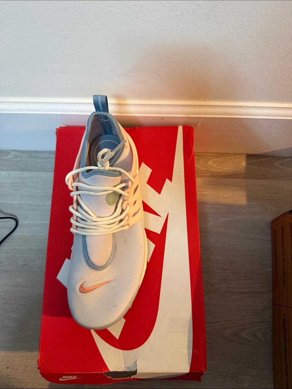 Nike